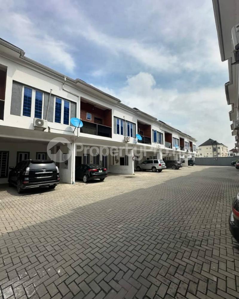 4 bedroom House for rent Orchid Lekki Lagos