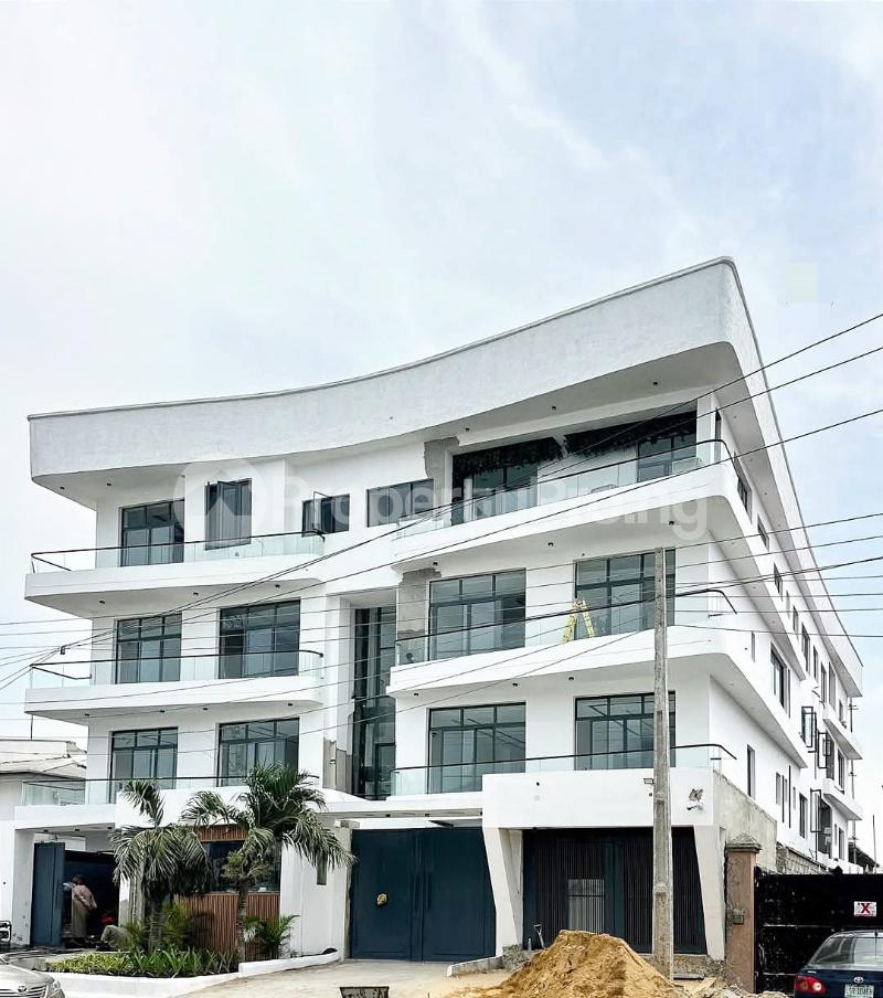 4 bedroom House for sale Lekki Phase 1 Lekki Lagos - 1