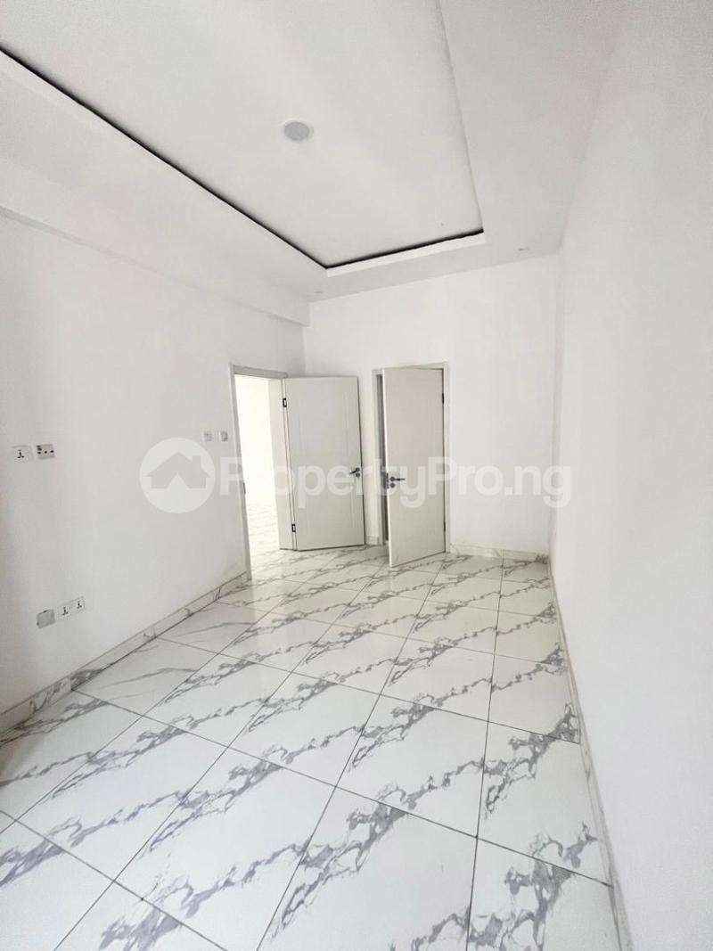 4 bedroom House for rent Ologolo Lekki Lagos