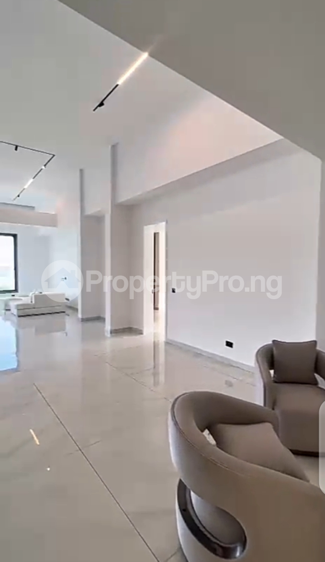 4 bedroom Flat / Apartment for rent Ahmadu Bello Way Victoria Island Lagos