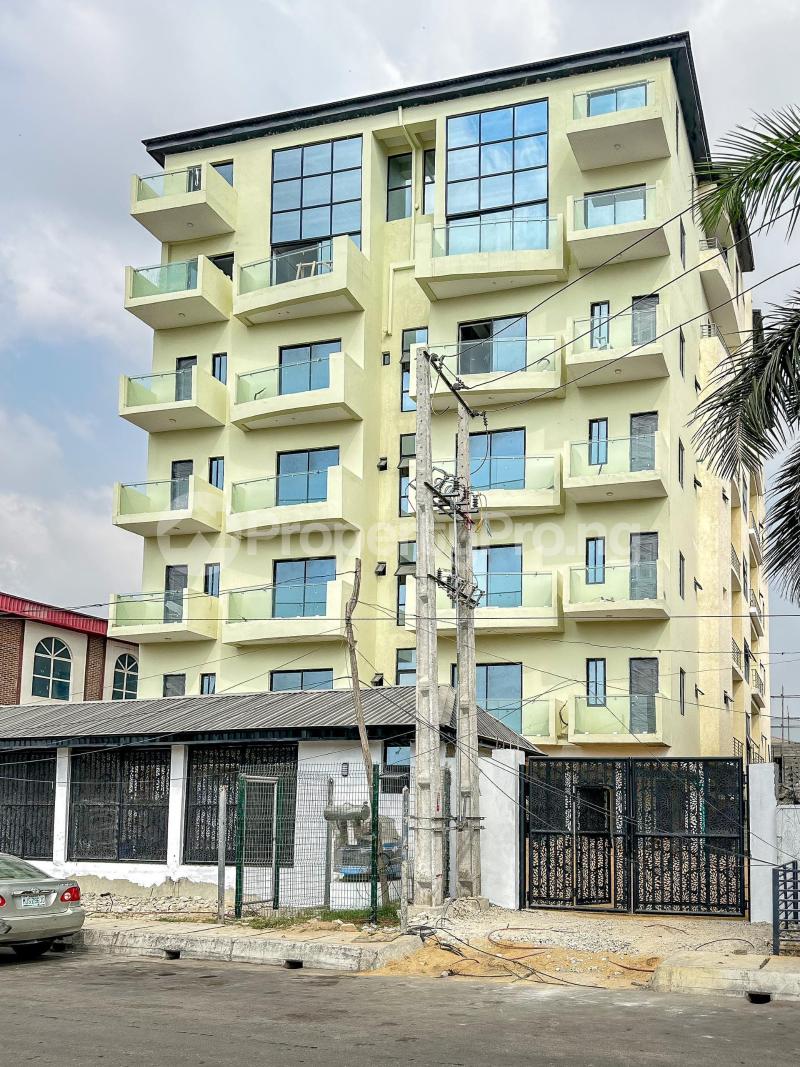4 bedroom Flat / Apartment for sale ONIRU Victoria Island Lagos - 0