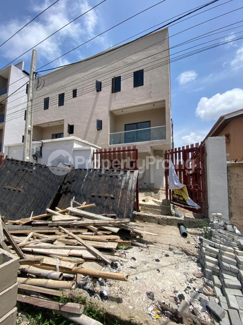 4 bedroom House for sale Ologolo Lekki Lagos