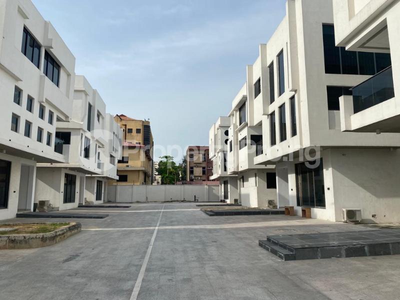 4 bedroom House for rent Ikoyi Lagos