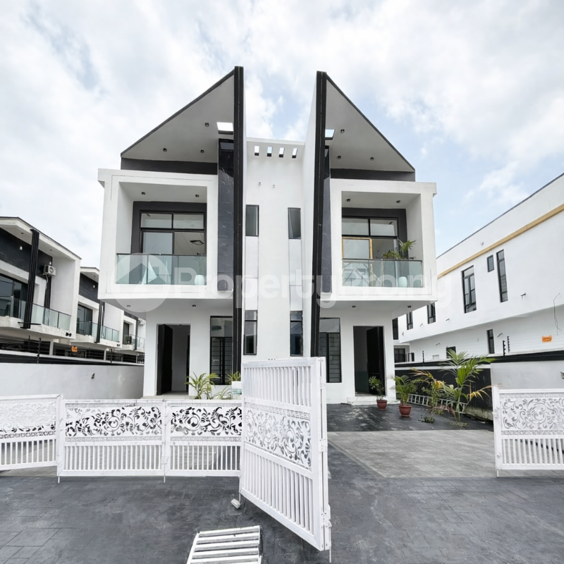 4 bedroom House for sale Ikota Lekki Lagos