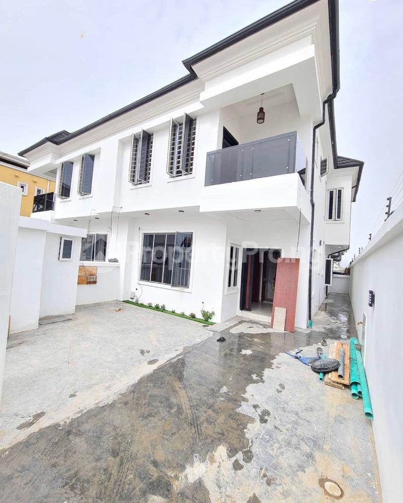 4 bedroom House for sale chevron Lekki Lagos