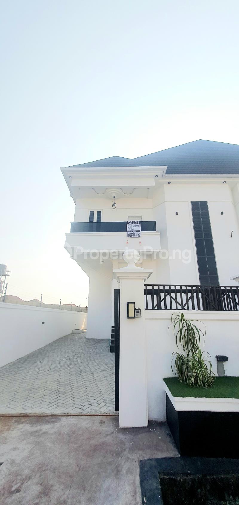 4 bedroom House for sale Bridge Gate Estate Agungi Lekki Lagos - 2