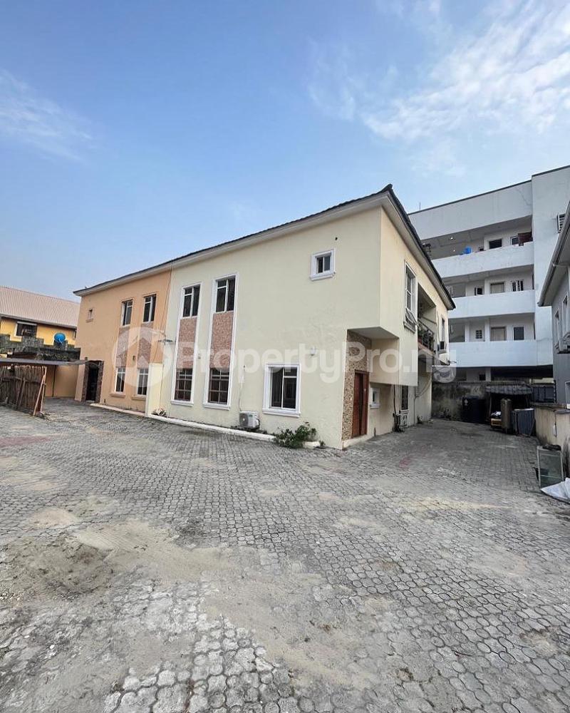 4 bedroom House for sale chevron Lekki Lagos