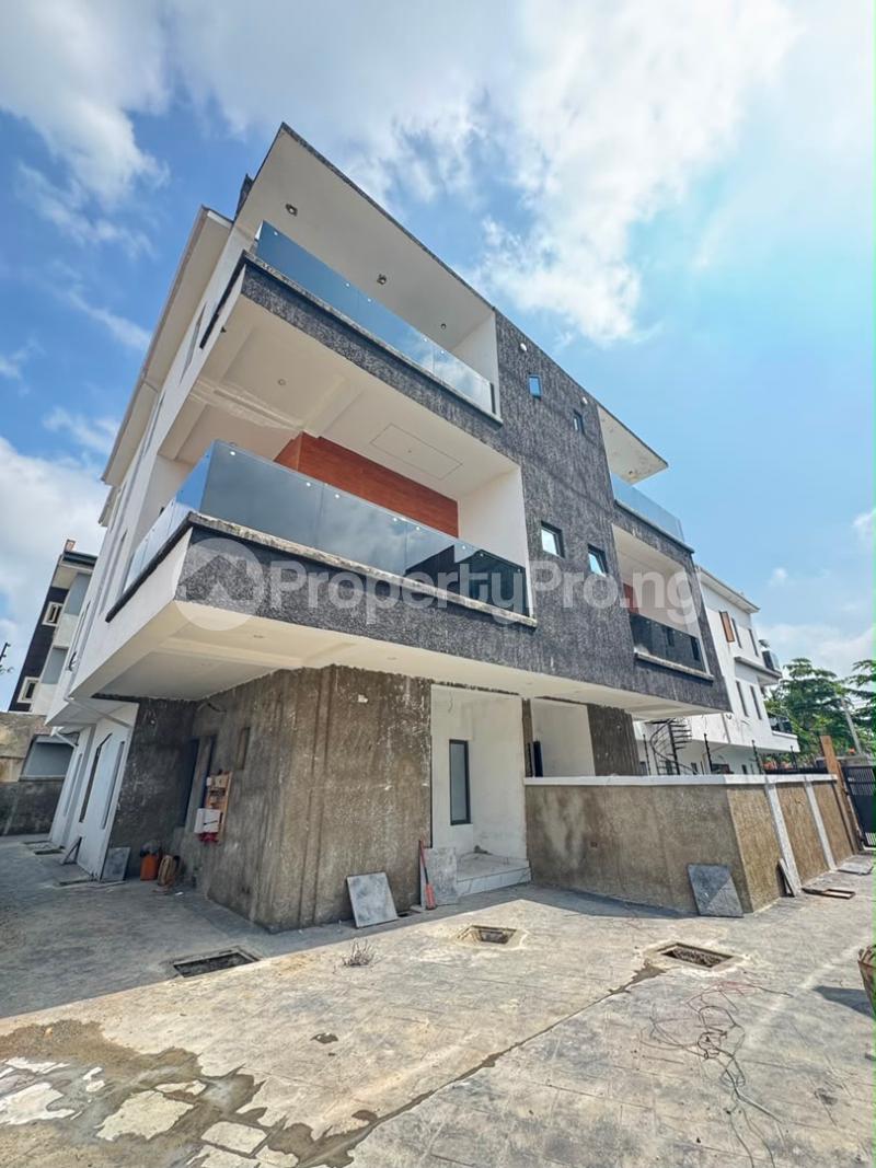 4 bedroom House for sale Ogudu Lagos