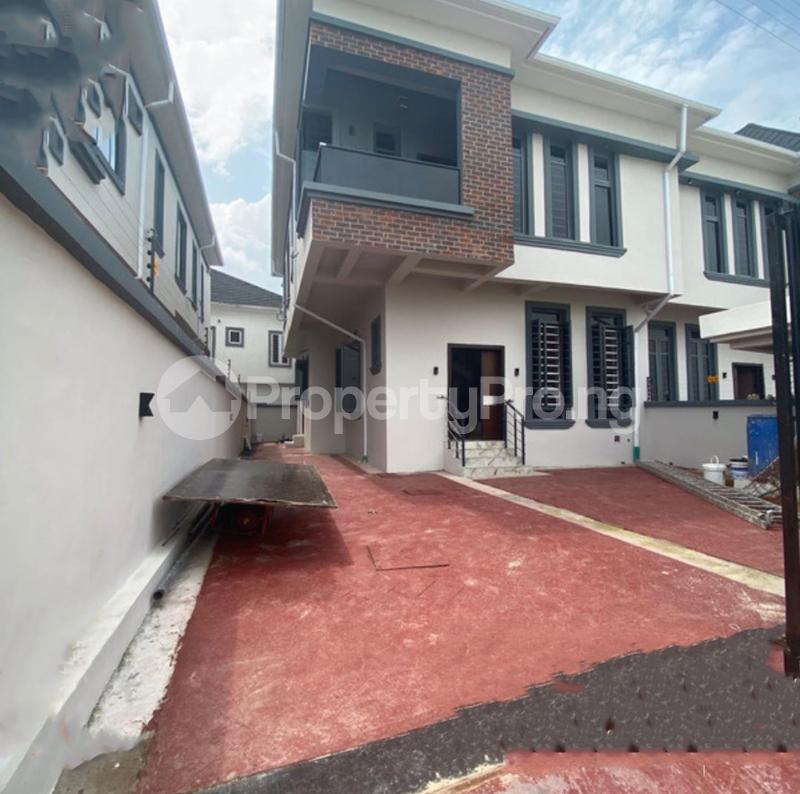 4 bedroom House for sale Off Lekki-Epe Expressway Ajah Lagos