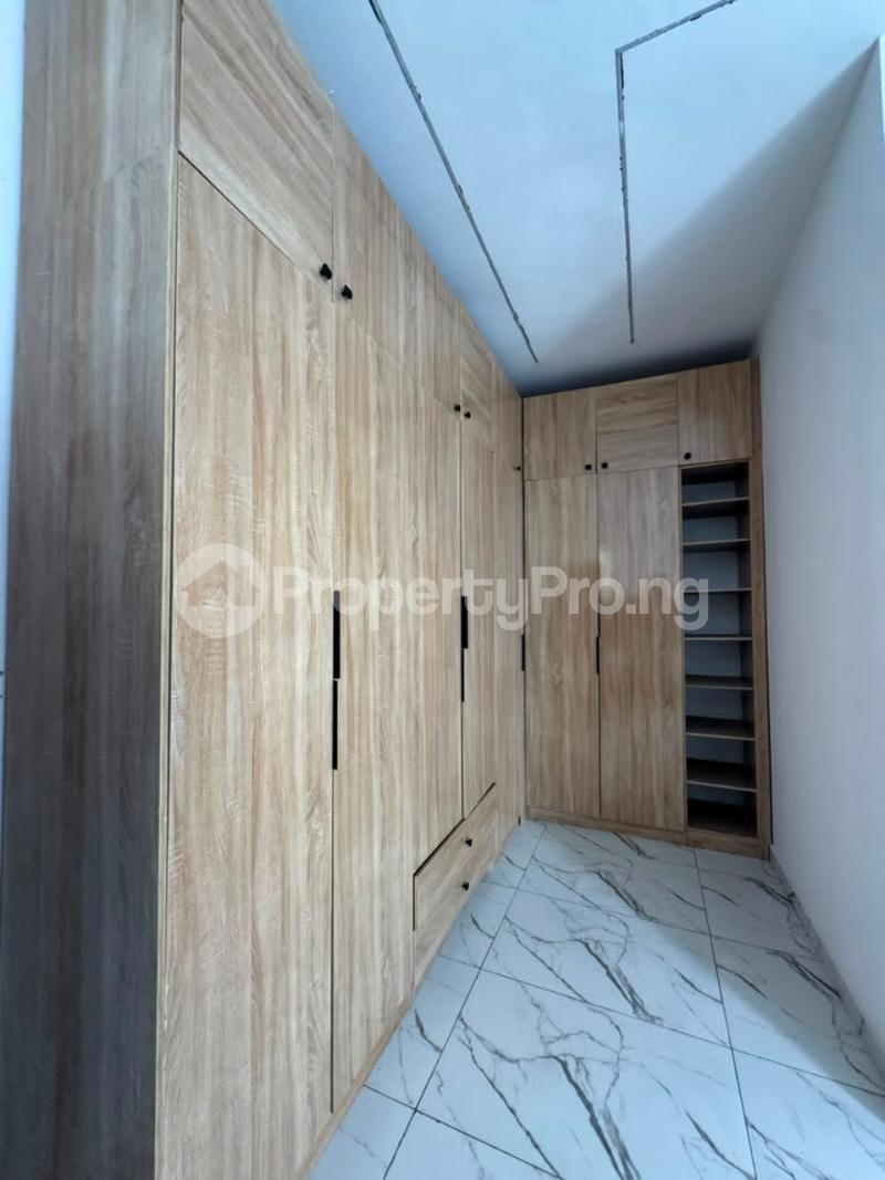 4 bedroom House for sale Orchid Lekki Lagos