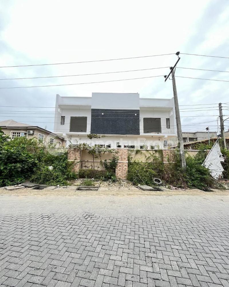 4 bedroom House for sale chevron Lekki Lagos
