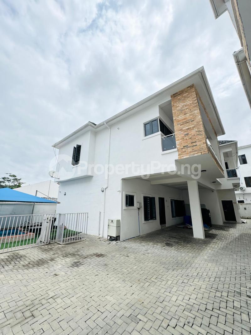 4 bedroom House for sale orchid Lekki Lagos