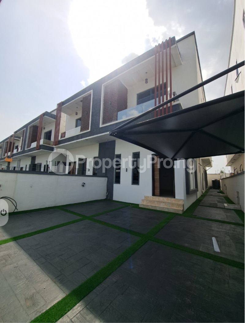 4 bedroom House for sale chevron Lekki Lagos