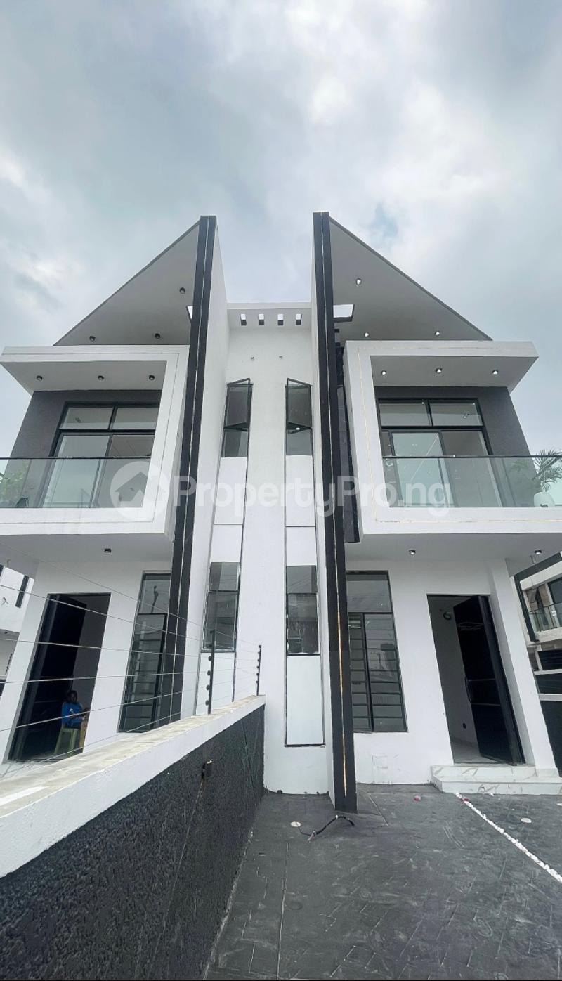 4 bedroom House for sale  Ikota Lekki Lagos