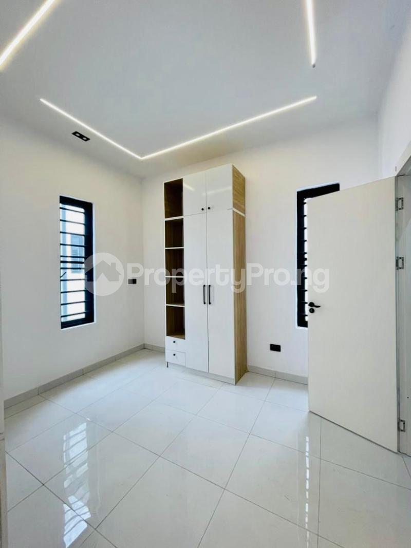 4 bedroom House for sale Lekki Scheme 2 Ajah Lagos