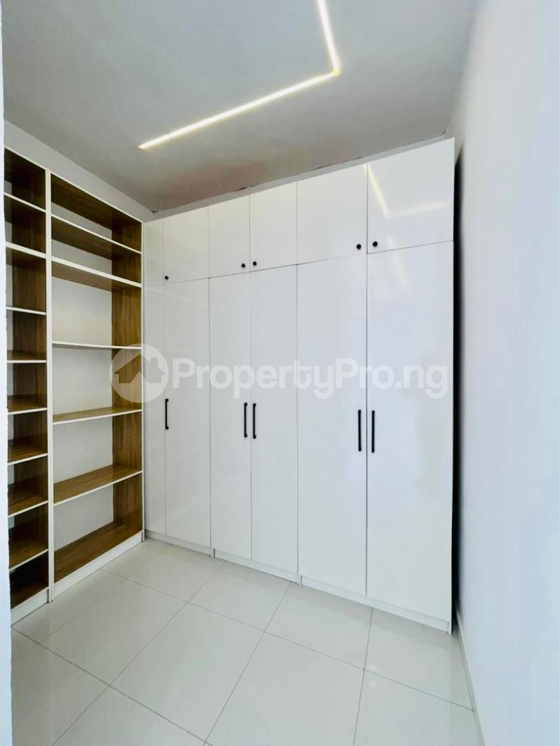 4 bedroom House for sale Lekki Scheme 2 Ajah Lagos