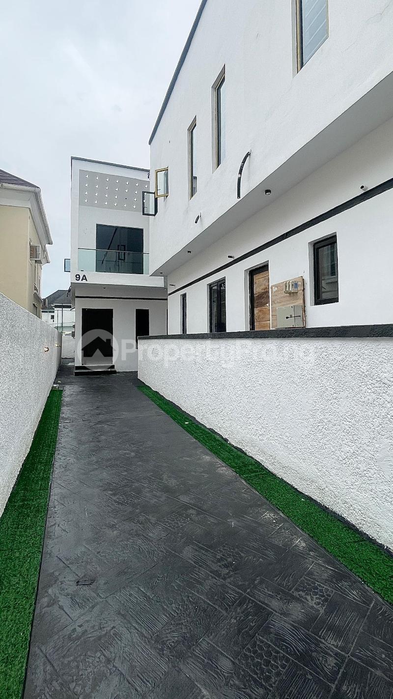 3 bedroom House for sale Chevron Lekki Lagos