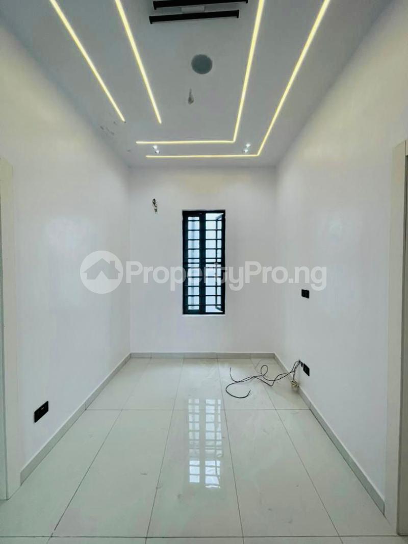 4 bedroom House for sale Lekki Scheme 2 Ajah Lagos