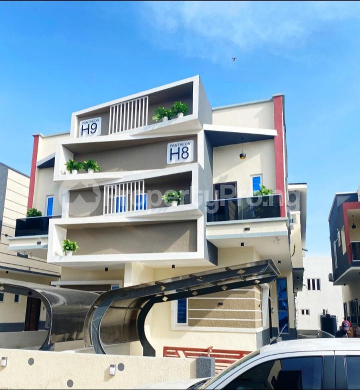 4 bedroom House for sale Lafiaji Off 2nd Toll Lekki chevron Lekki Lagos