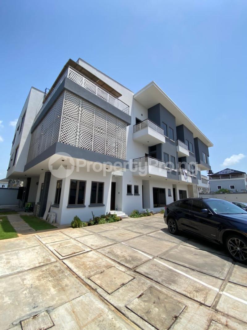 4 bedroom House for rent Lekki Lagos