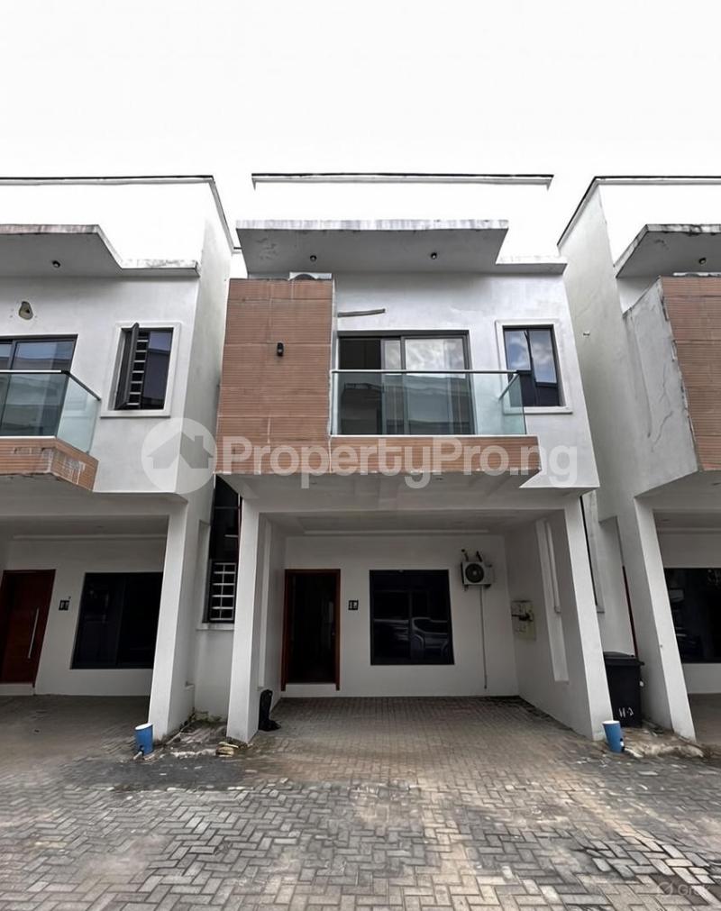 4 bedroom House for sale Ikota Lekki Lagos