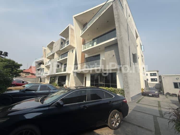 4 bedroom House for sale  Lekki Phase 1 Lekki Lagos