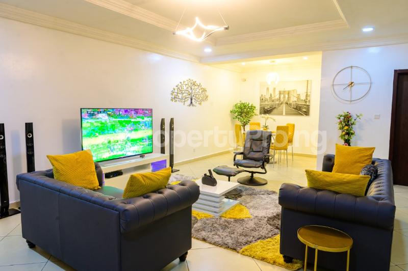 4 bedroom House for shortlet Brains And Hammers Estate Life Camp Abuja