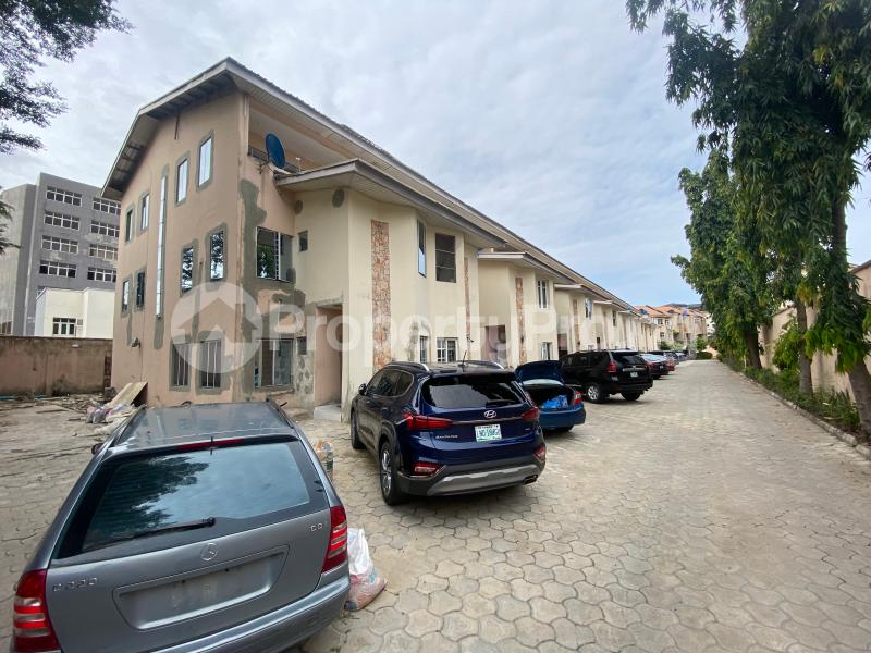 4 bedroom House for rent ONIRU Victoria Island Lagos
