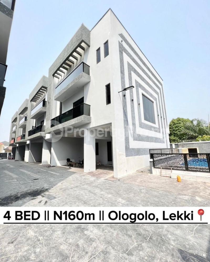 4 bedroom House for sale Ologolo Lekki Lagos