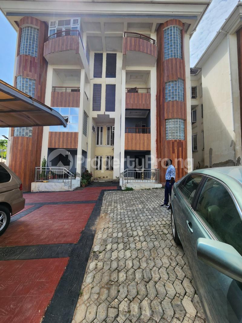 4 bedroom House for sale  Guzape Abuja