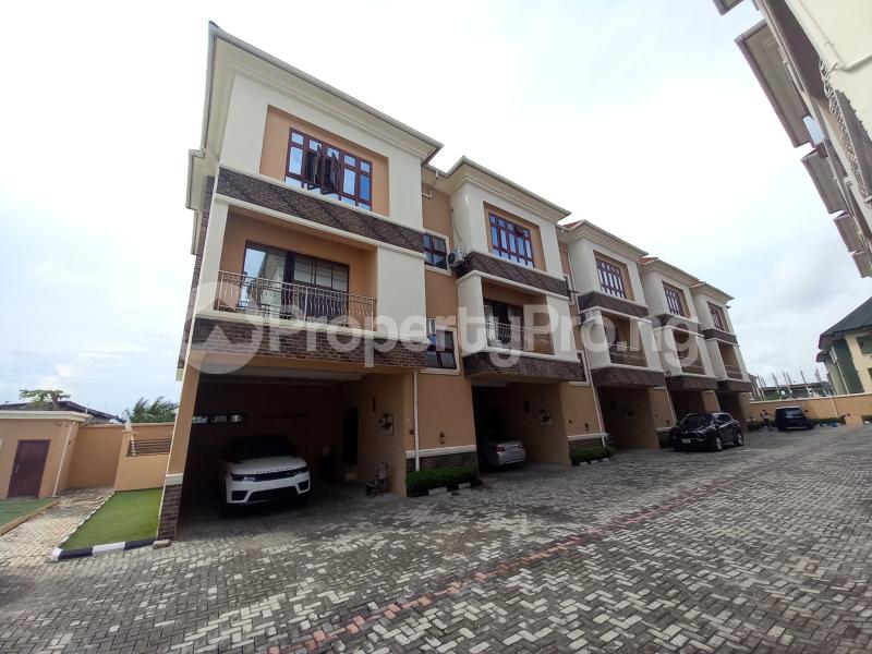 4 bedroom House for sale Off Shoprite Road, Osapa Lekki Osapa london Lekki Lagos