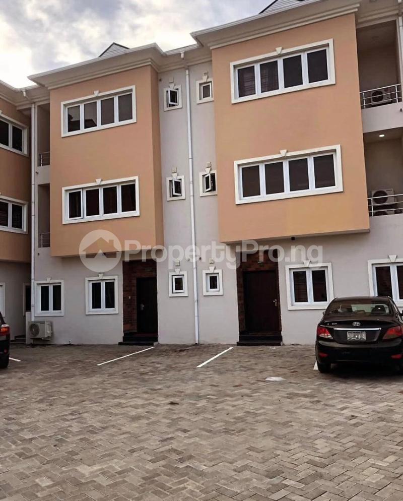 4 bedroom House for sale Off Adelabu Surulere Adelabu Surulere Lagos