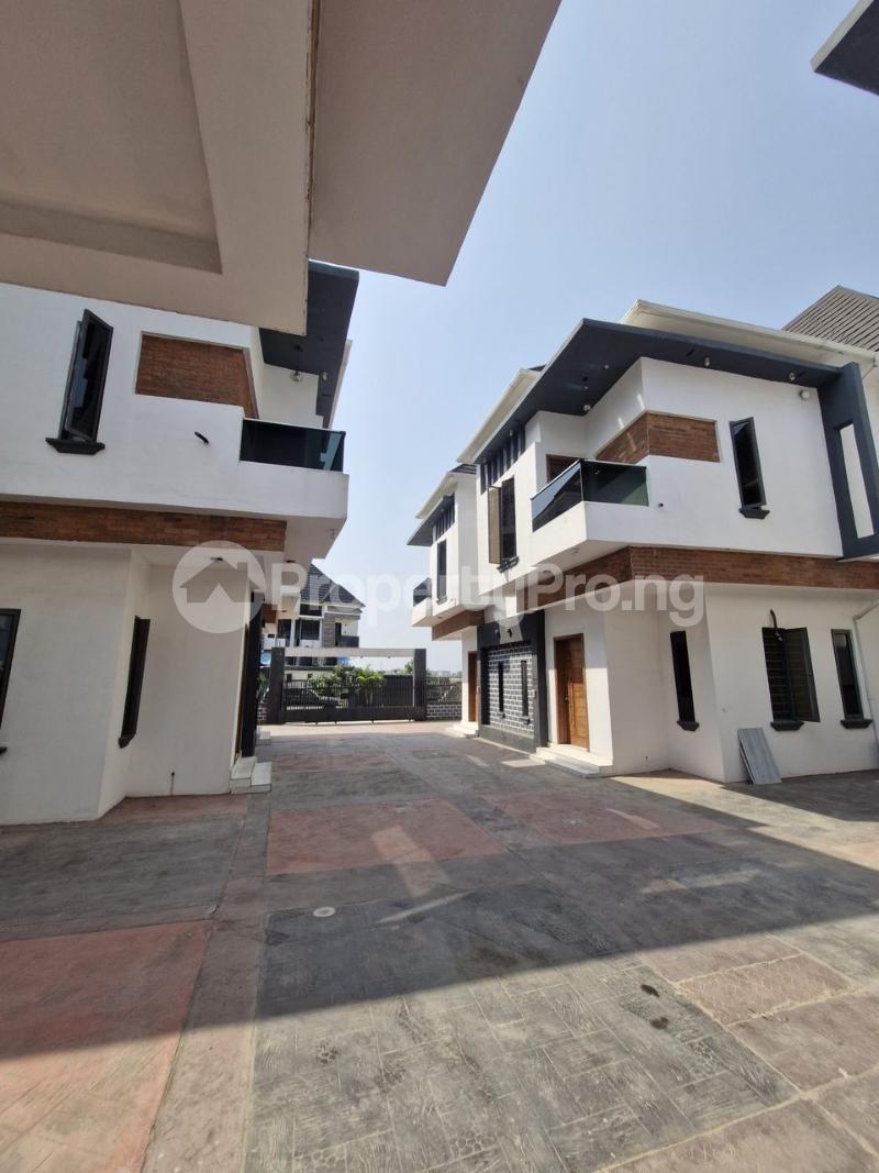 4 bedroom House for sale chevron Lekki Lagos