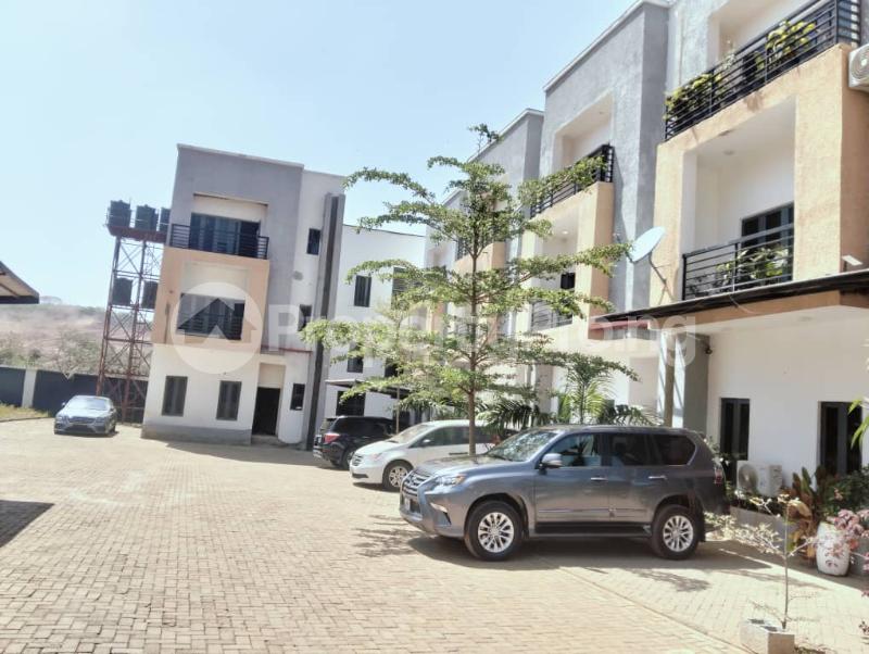4 bedroom House for sale Guzape Abuja