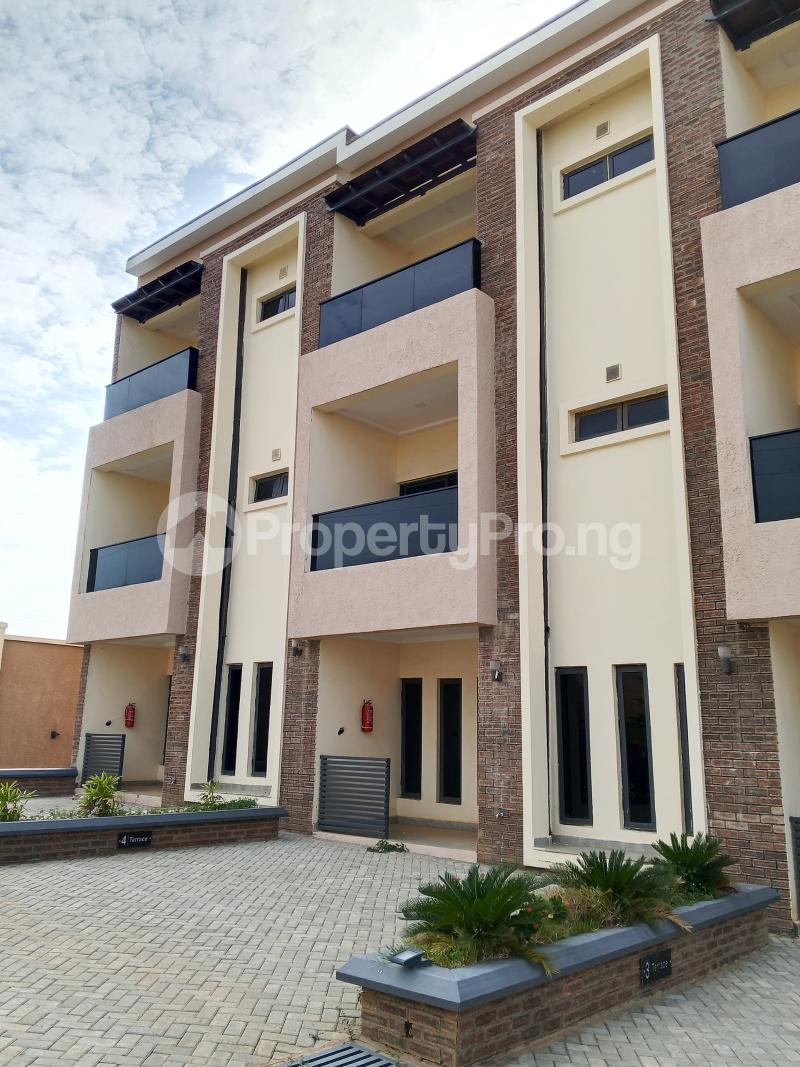 4 bedroom House for sale Guzape Abuja