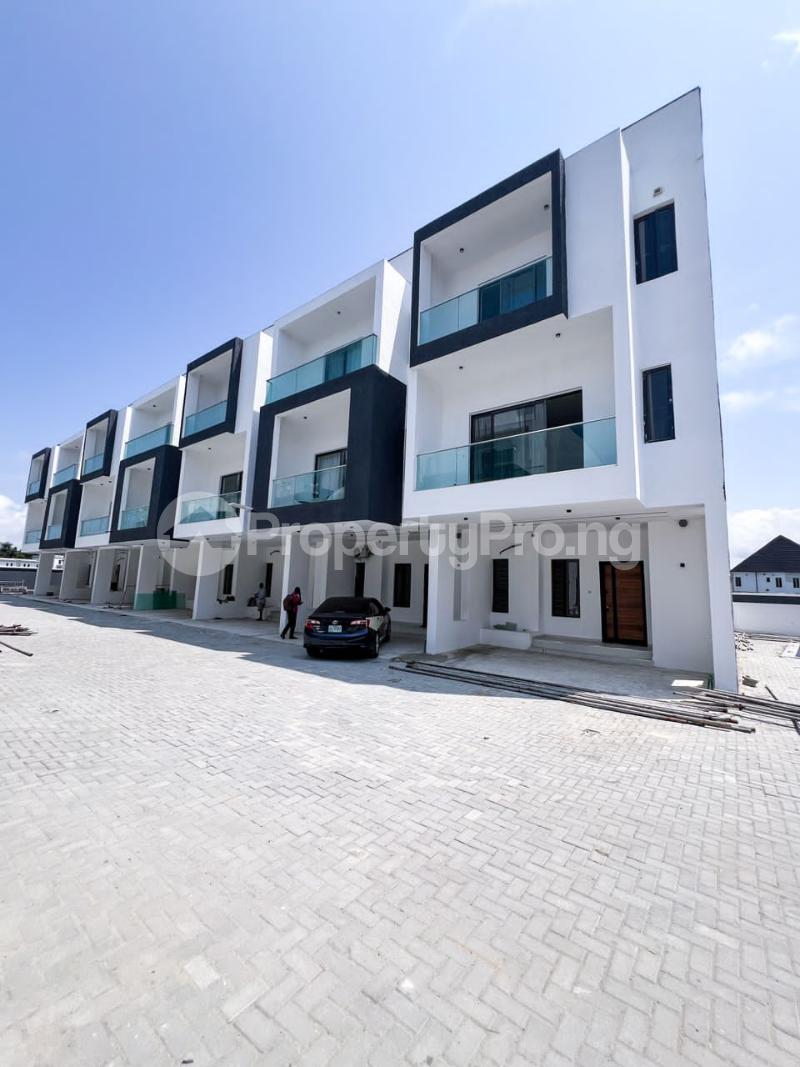 4 bedroom House for rent Ikota Lekki Lagos