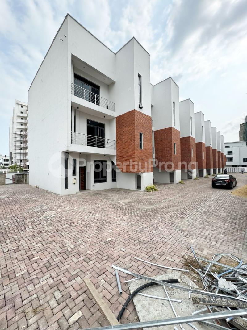 4 bedroom House for rent Periwinkle Estate Lekki Phase 1 Lekki Lagos