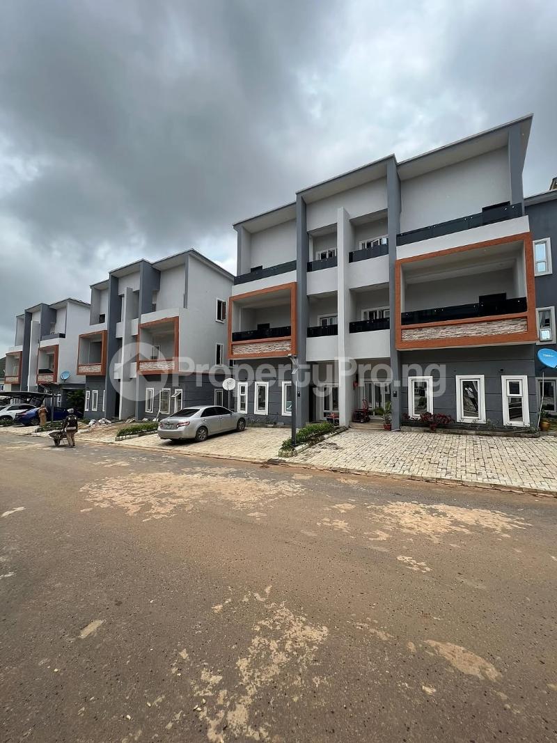 4 bedroom House for sale Kukwuaba Abuja