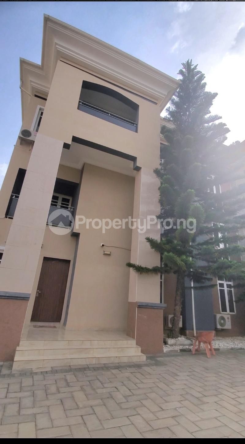 4 bedroom House for rent Guzape Abuja