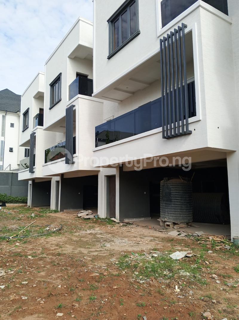 4 bedroom House for sale Guzape Abuja