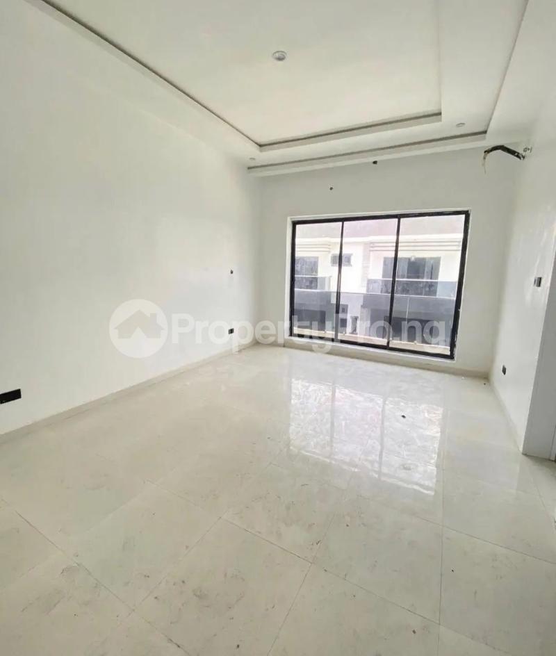 4 bedroom Flat / Apartment for rent Osapa london Lekki Lagos