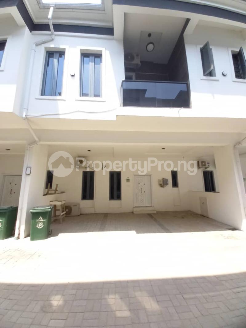 4 bedroom House for sale Orchid Road Ikota Lekki Lagos