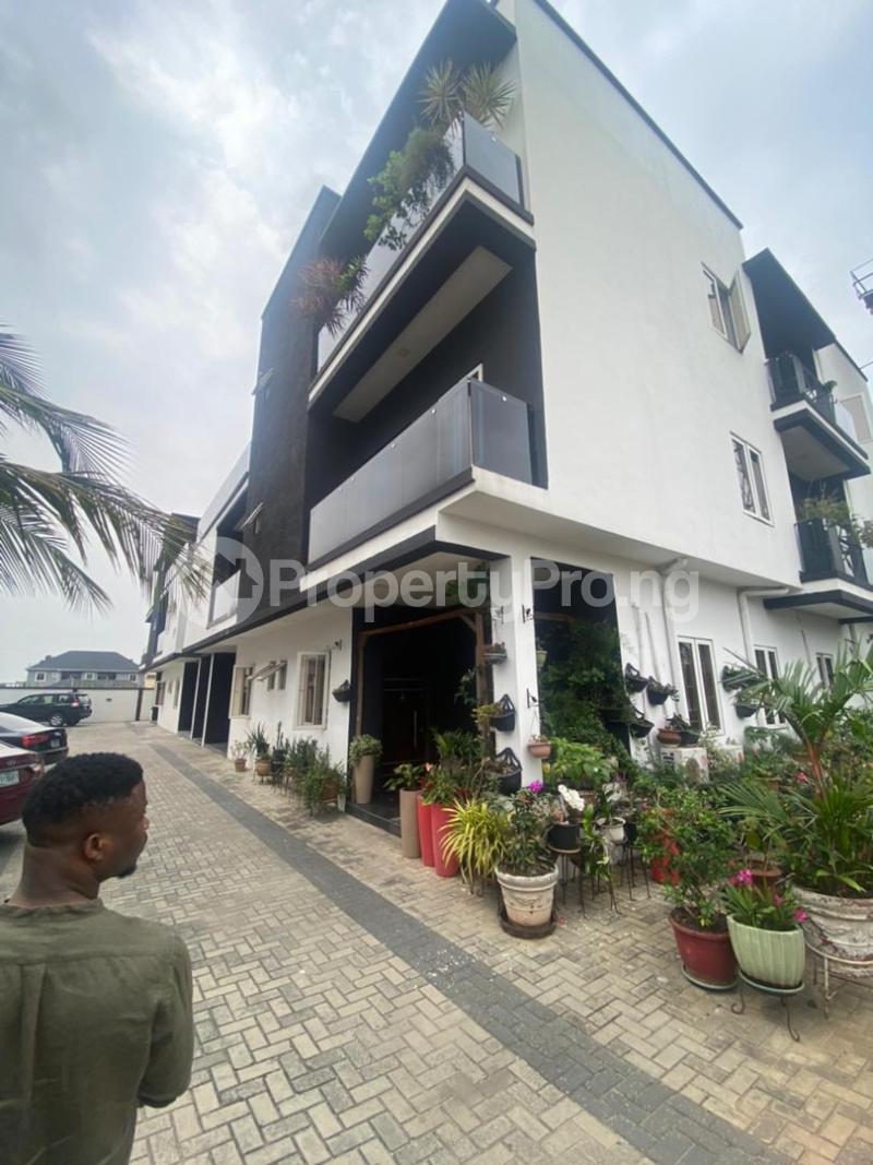 4 bedroom House for sale Lekki Ikate Lekki Lagos