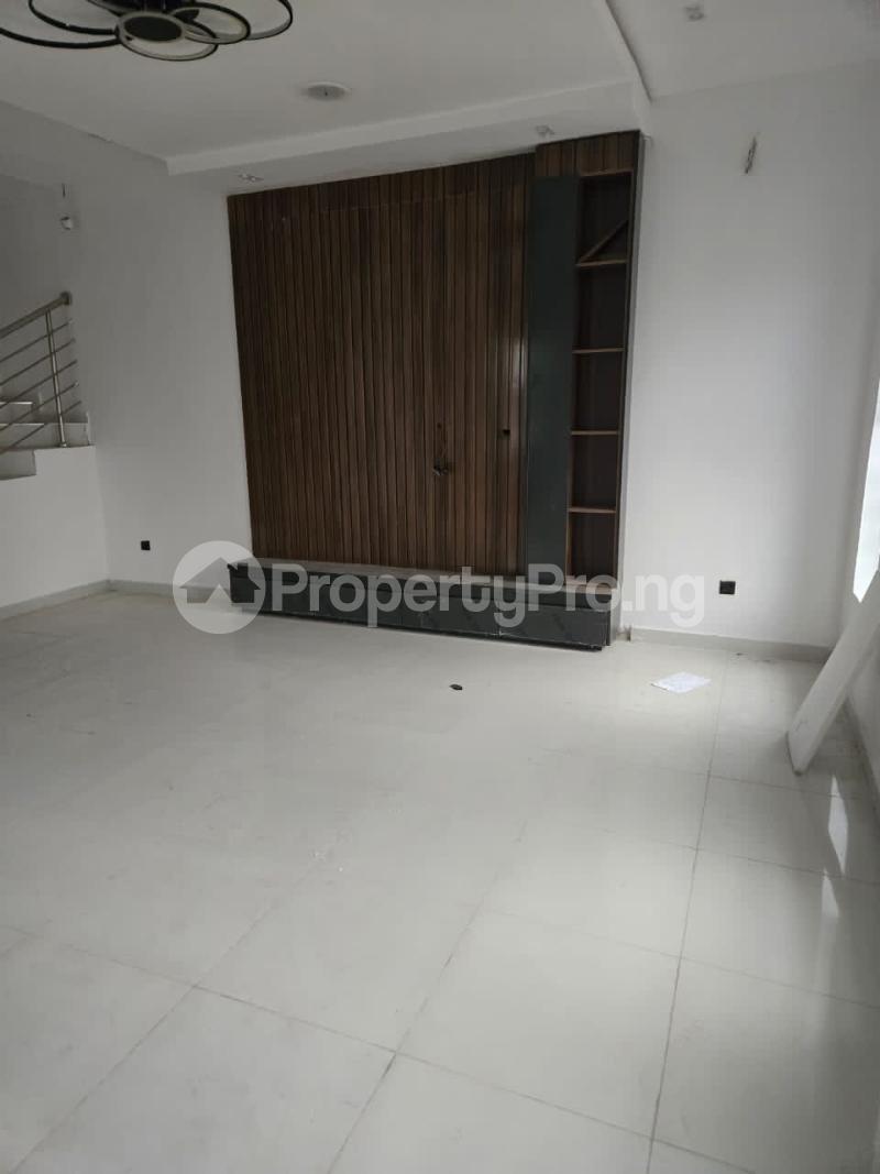 4 bedroom House for sale VGC Lekki Lagos