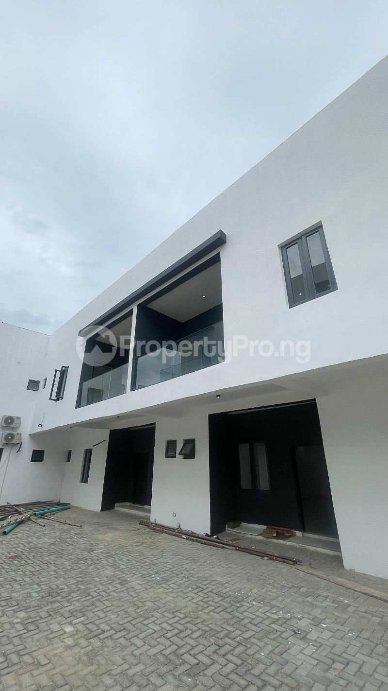 4 bedroom House for sale Ikota Lekki Lagos