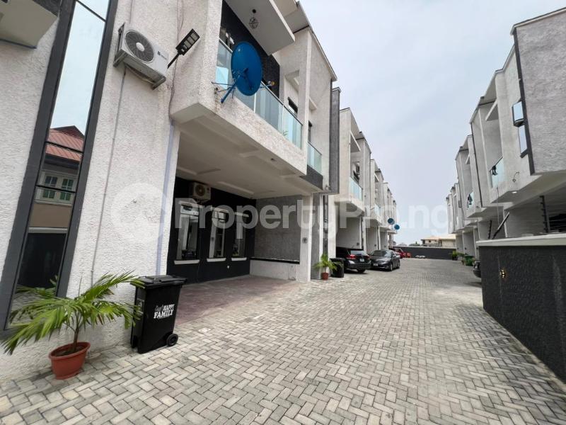 4 bedroom House for sale Ikota Lekki Lagos
