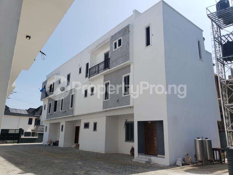 4 bedroom House for sale Ologolo Lekki Lagos
