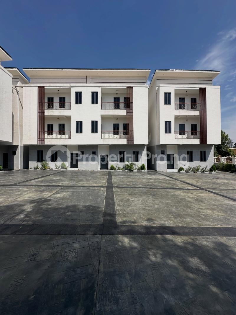 4 bedroom House for sale Utako Abuja