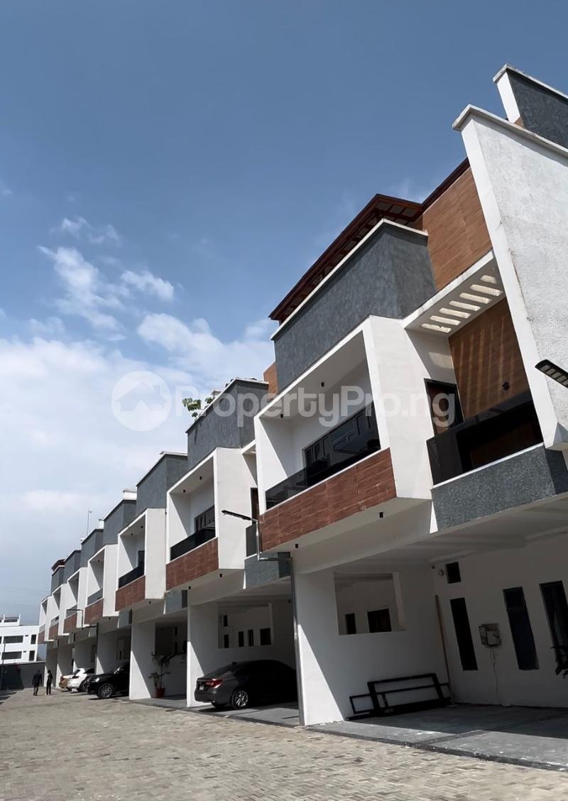 4 bedroom House for sale Ilasan Lekki Lagos