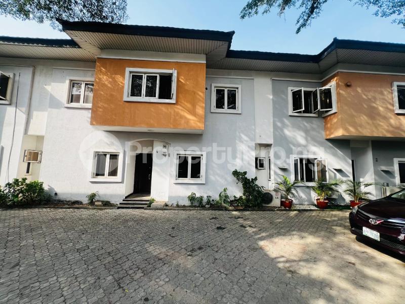 4 bedroom House for sale Osapa london Lekki Lagos